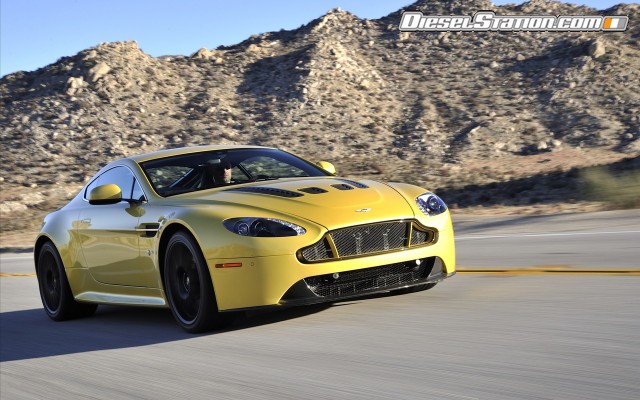 Aston Martin V12 Vantage S 2014 Widescreen Picture #157 Aston Martin V12 Vantage S 2014 Widescreen Picture #157